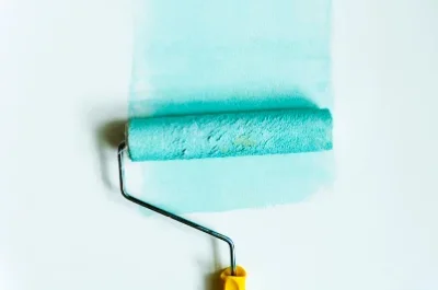 Peinture intérieure à Meurcé — murs, plafonds et boiseries